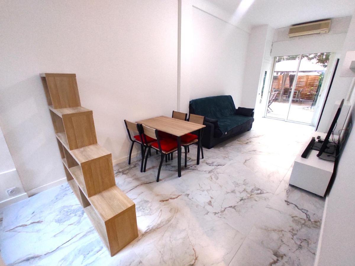 Garden Level Nearby Beach Nice Bagian luar foto